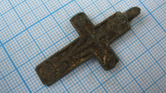 Крестик старинный, нательный. Бронза, литье.