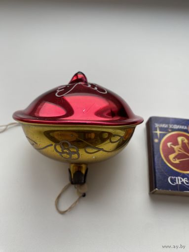 Елочная игрушка.