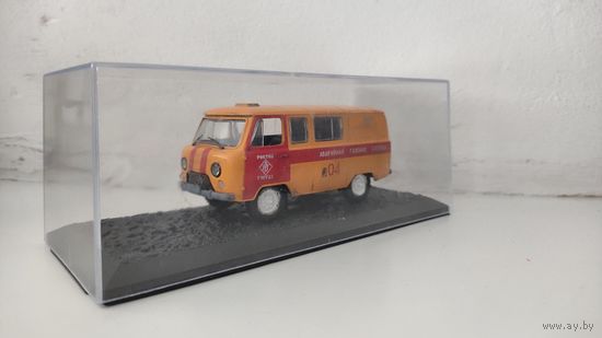 Модель УАЗ 3909 1:43