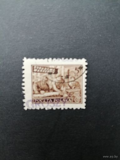 Польша 1950 Марка с надпечаткой "GROSZY" 1950 года Mi.556 "Работы по восстановлению Варшавы" (гашение без клея) Mi.663 каталог 3.00 евро