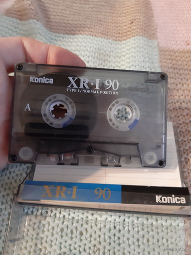 Кассета Konica XR I  90. Robbie Williams, Eminem и др