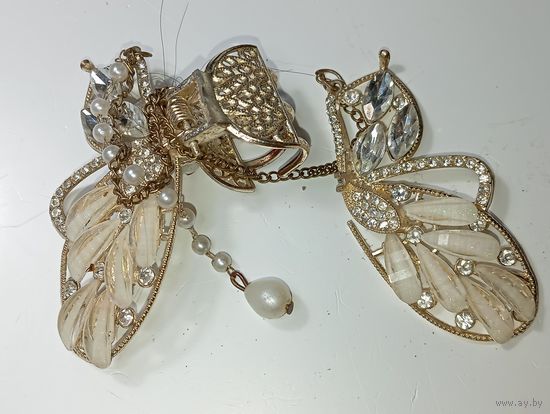 Заколка с рубля .