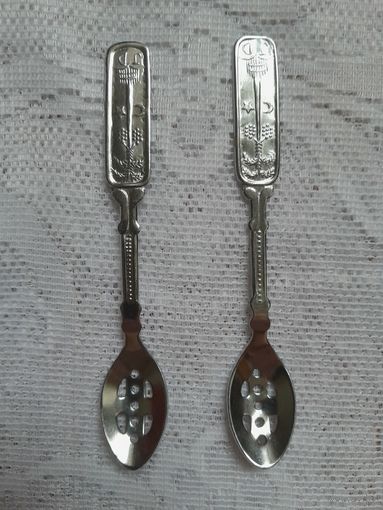 Ложечки винтажные, конец 1960-х годов, 2 штуки, Саудовская Аравия.