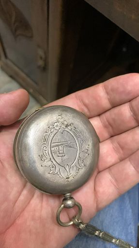 Корпус серебро крупные часы с шатленом 70 гр без мин цены