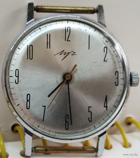 Часы "Луч 2209" костюмные, ультратонкие,За вашу цену!!