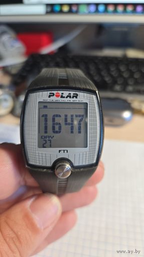 Часы Polar