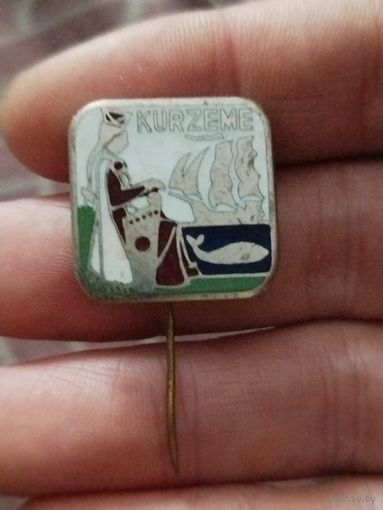 Значок тяжёлый