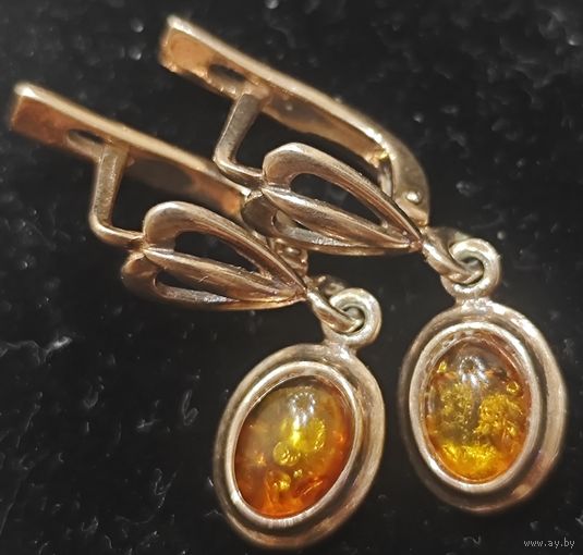 Серьги, серебро с янтарем. 4.4 гр. Клейма ПФГН 925 пр.