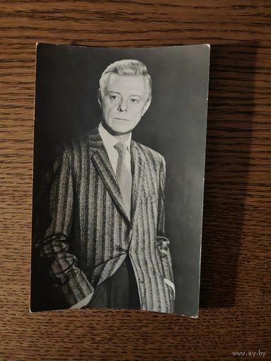 Артисты Стриженов