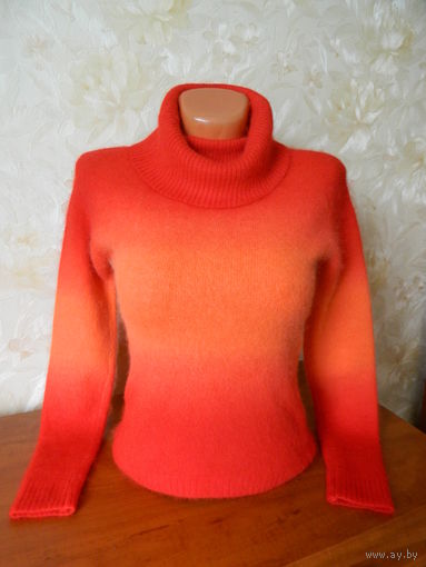 Кофта ангоровая. Новая.