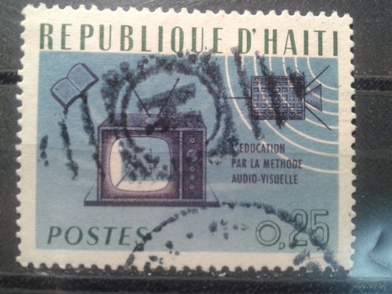 Гаити, 1966. Высшее образование, телевизор, книга, спутник связи