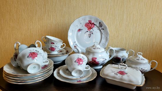 Чайный сервиз на 6 персон, тм Karolina (Каролина), Польша, винтаж.