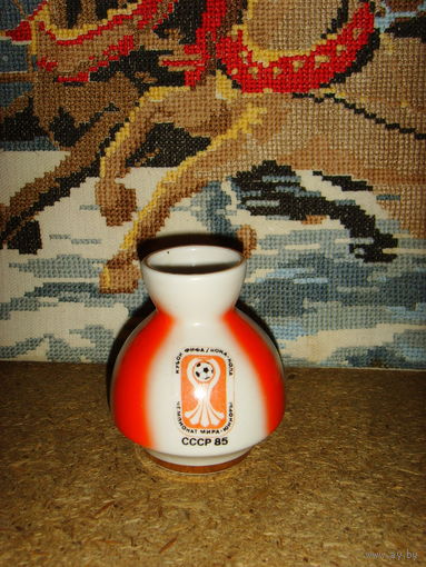 Ваза 1985 . Вазочка СССР . Кока-кола . Coca-Cola . МФФЗ . Минский фарфоровый завод.