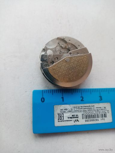 МЕХАНИЗМ 25 JEWELS  SWISS MADE