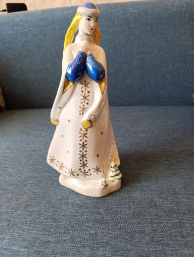 Статуэтка Снегурочка