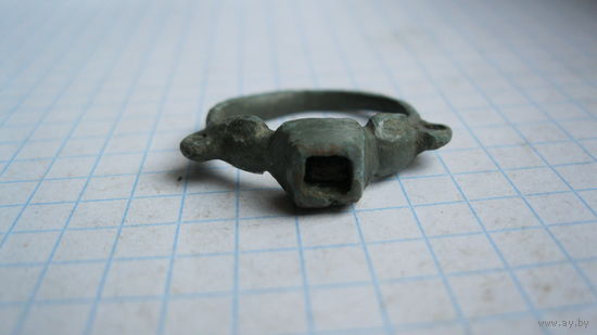 Перстень.Бронза, литье.