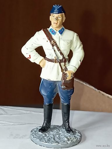 Солдат . ВВС РККА 1941  г. Металл , 6 см .