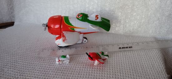 Коллекционные игрушки из шоколадных яиц. Дисней. Самолёты. 14