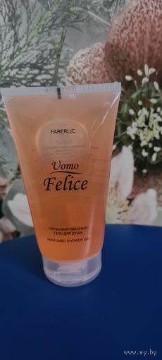 Парфюмированный гель для душа для мужчин Uomo Felice