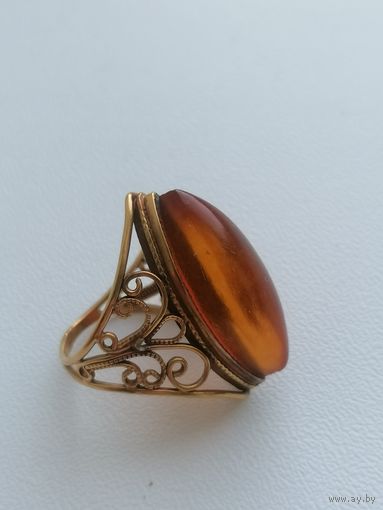 Кольцо, янтарь, позолота, торги с Рубля