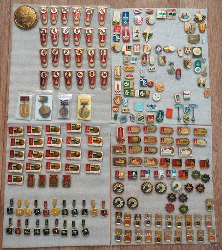 Коллекция значков Олимпиады - 80