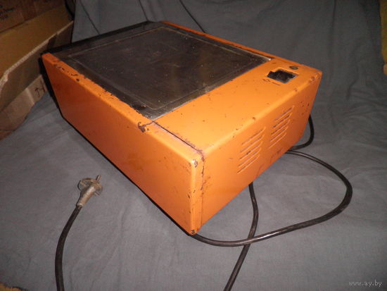 Электрошашлычниц с электроприводом вращения шампуров времён СССР.С рубля.