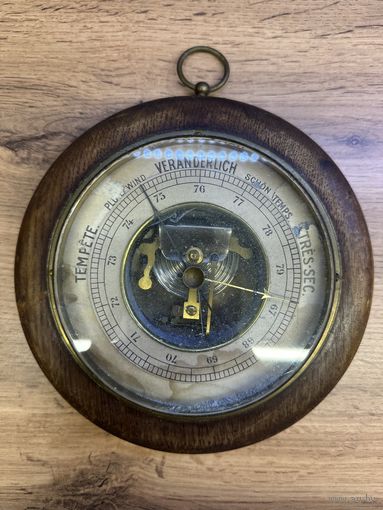 Очень старый барометр, Европа, много лотов с рубля