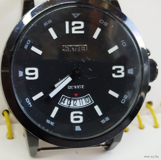 Часы "Skmei" крупные