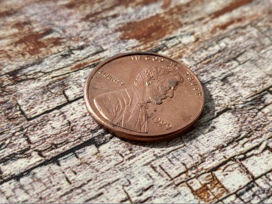 США. 1 цент 1999, б/б (без отметки монетного двора, Lincoln Cent). Брак, смещение. Торг.