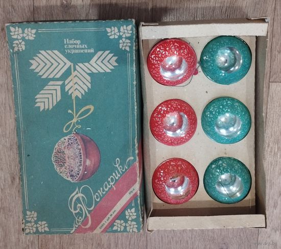Ёлочные игрушки