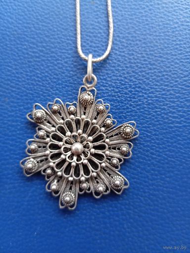 Винтажный кулон 2