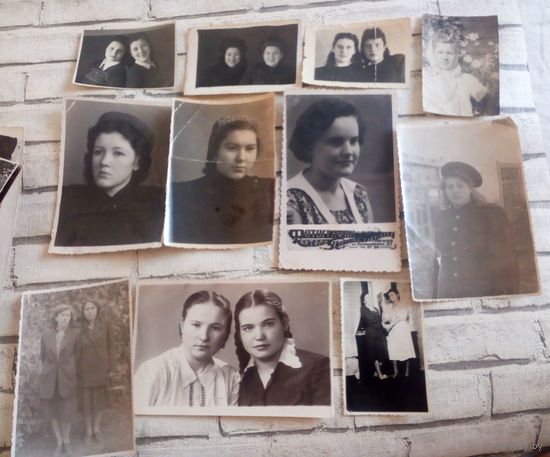 Девушки-красавицы из 50-х годов.