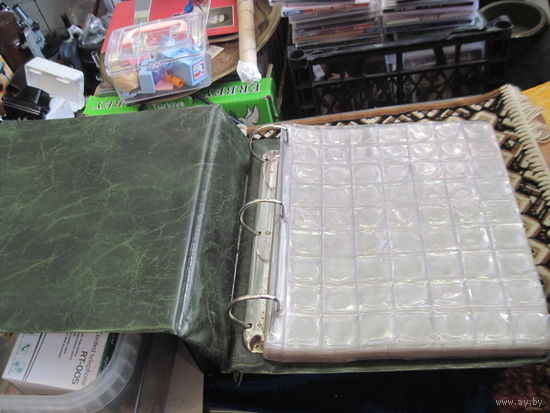 Папка(альбом) для монет.