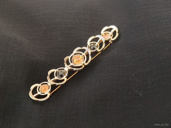 Брошь  Sarah Coventry 1970e года