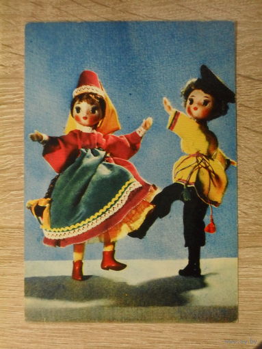 ПОДПИСАННАЯ ОТКРЫТКА СССР. "РУССКИЙ СУВЕНИР". ХУД. Р. СПАССКАЯ. 1968 ГОД.
