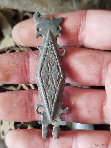 Интересная очень старая штучка,с рубля