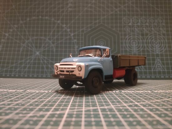 Масштабная модель ЗИЛ-138 Масштаб 1/43