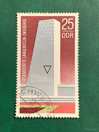 ГДР 1973. Мемориал узникам фашизма погибшим в Лангенштен-Цвиберге