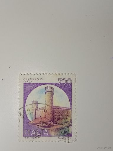 Италия 1980 посвященную замку Ивреа (Castello di Ivrea).