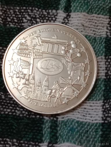 Либерия 5 долларов 2001новая валюта Евросоюза