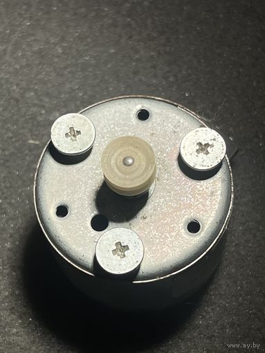 Двигатель кассетного магнитофона SHU9L-80-1514A