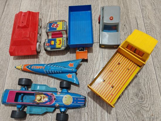 Игрушки машинки советские лот