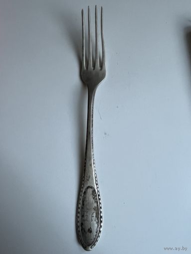 Вилка столовая серебро