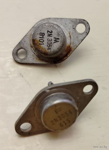 Биполярный транзистор 2N3054 Motorola