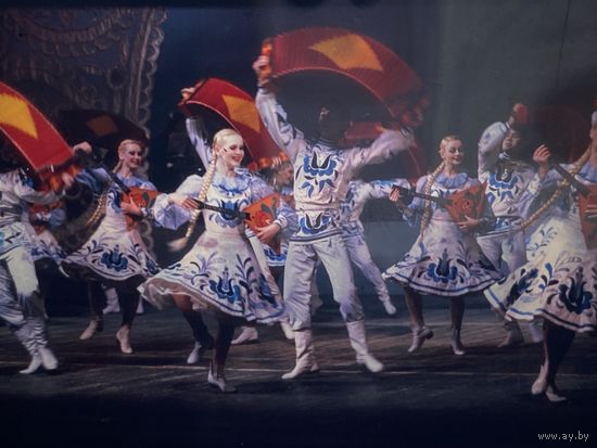 Фото. Фотография. Негатив. Театр. Ансамбль. Народные танцы.