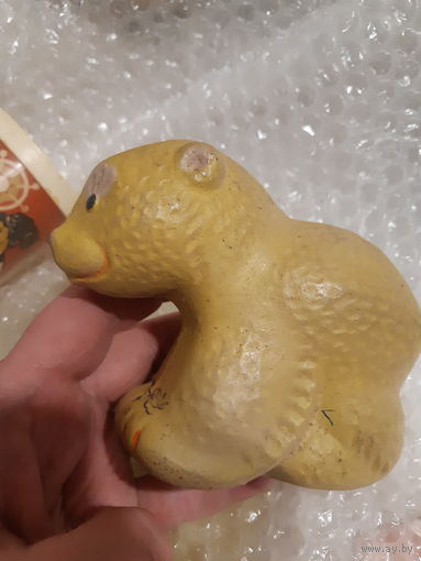 Игрушка из старой резины Мишка