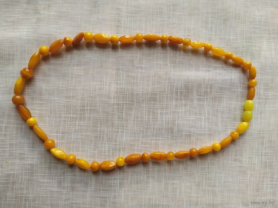 ЯНТАРНЫЕ БУСЫ