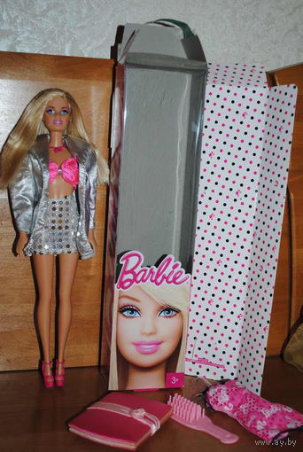 КУКЛА БАРБИ от MATTEL_"Полина" _с шикарным зеркалом и в оригинальном костюме 25-ти летней давности-(покупался ранее, отдельно)-100% Оригинал от Mattel.