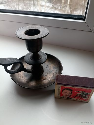 Подсвечник старинный.