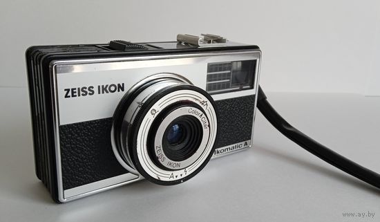 Фотоаппарат ZEISS IKON Ikomatic A ( Германия. 1964 - 67 г.)